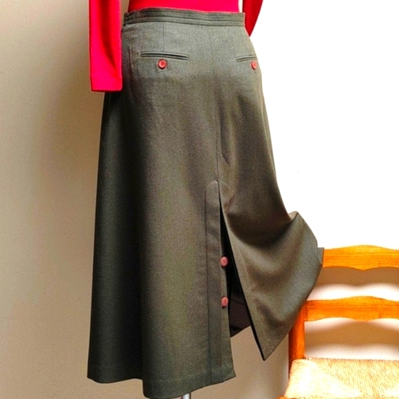 Talbots Dresses & Skirts - Vintage Talbots Long Green Fine Wool Riding Skirt 6
